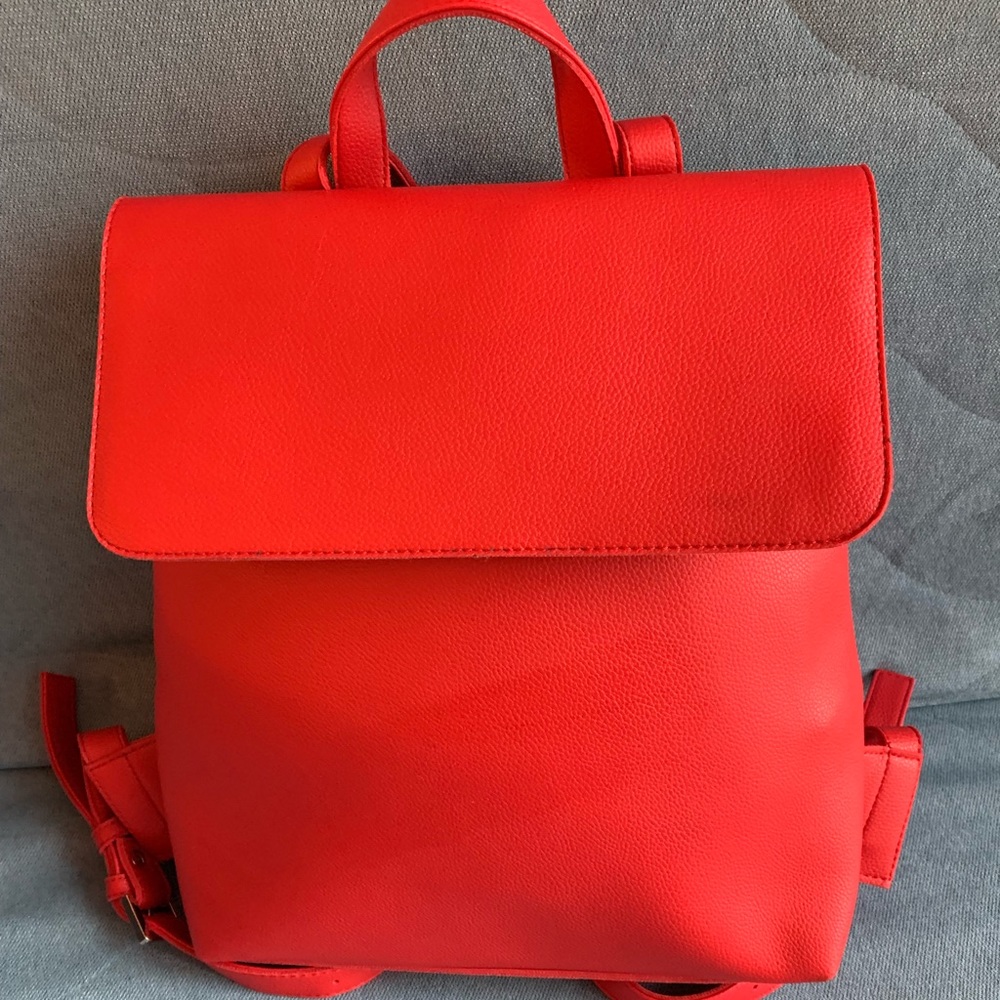 Leather backpack by Arny Praht